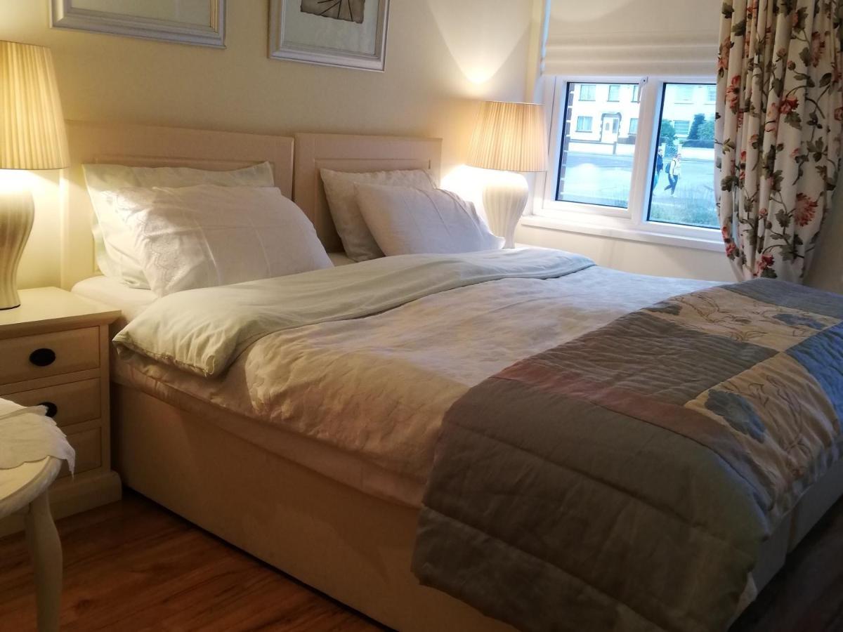 The Vee Guest Accommodation Waterford Eksteriør bilde
